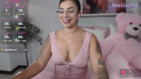 Snapshot of _vane_lopez chatting on 02/13/25, 10:11 vane online show from 02/13/25, 10:11