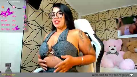 Snapshot of _vane_lopez chatting on 11/13/25, 07:35 vane online show from 11/13/25, 07:35