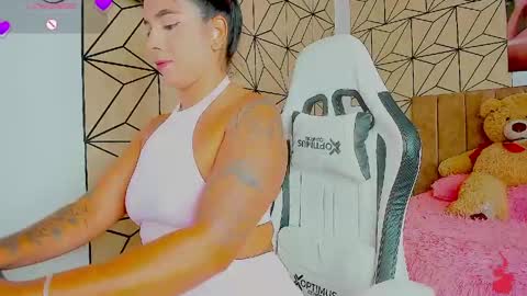 vane online show from 04/15/26, 07:10