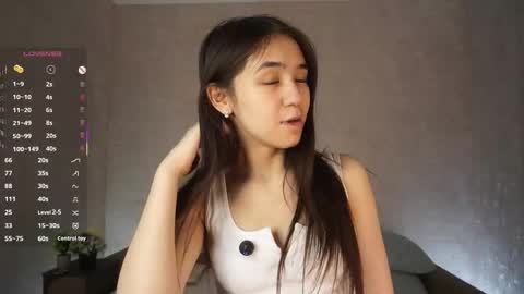 Snapshot of _vi_vi_ chatting on 04/20/26, 06:20 Viola online show from 04/20/26, 06:20