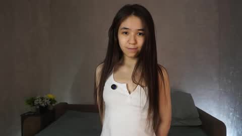 Snapshot of _vi_vi_ chatting on 04/29/26, 05:30 Viola online show from 04/29/26, 05:30