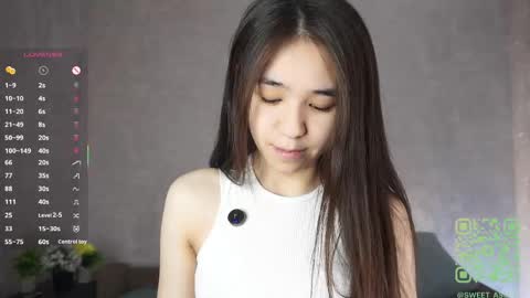 Snapshot of _vi_vi_ chatting on 05/11/26, 05:10 Viola online show from 05/11/26, 05:10
