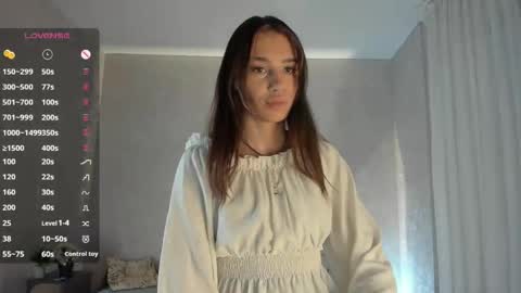 Snapshot of _vi_vi_ chatting on 06/03/26, 06:57 Viola online show from 06/03/26, 06:57