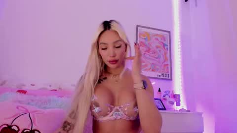   online show from 02/21/25, 05:20