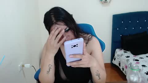 Snapshot of _vitoria1 chatting on 03/01/25, 06:00 Victoria online show from 03/01/25, 06:00