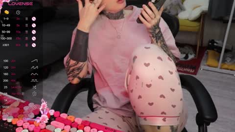 Alis online show from 02/08/26, 07:23