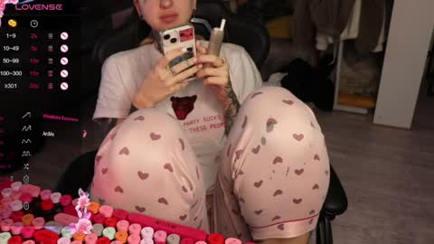 Alis online show from 04/06/26, 06:58