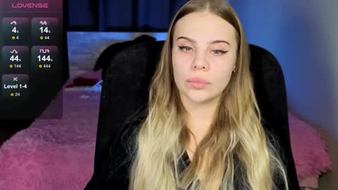 Vera online show from 10/23/25, 09:19