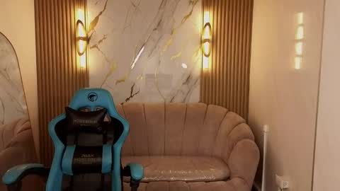  wendy  online show from 11/11/25, 02:44