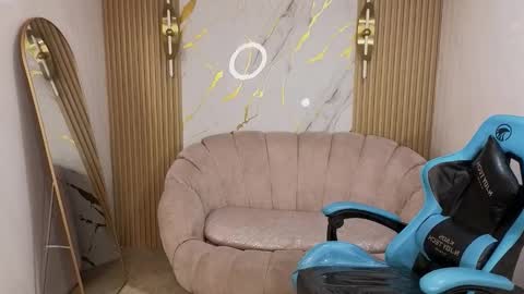  wendy  online show from 11/12/25, 02:56