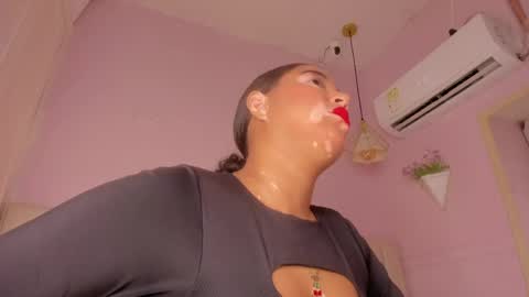 _wendy_x online show from 05/18/26, 11:38