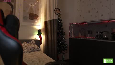 Kristina online show from 12/22/24, 01:22