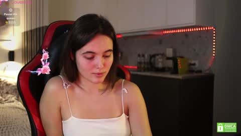 Kristina online show from 01/10/25, 03:37