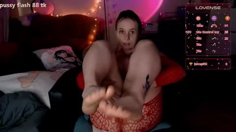 Tory lavender - MV online show from 02/15/25, 06:12