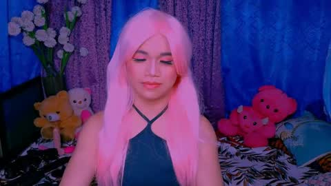 _xxlilly online show from 04/15/26, 10:44