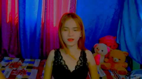 _xxlilly online show from 05/11/26, 07:58