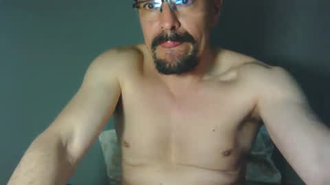 _yjesneth2011 online show from 10/07/25, 01:03