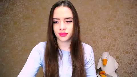 Snapshot of _your_fantasy_girl chatting on 02/16/25, 08:00 Alisa online show from 02/16/25, 08:00