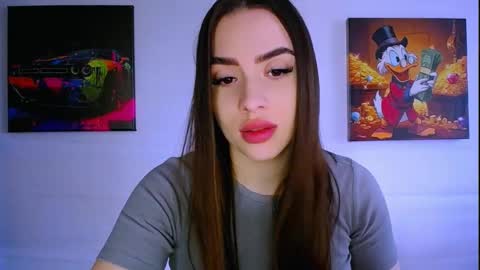 Snapshot of _your_fantasy_girl chatting on 10/31/25, 11:55 Alisa online show from 10/31/25, 11:55