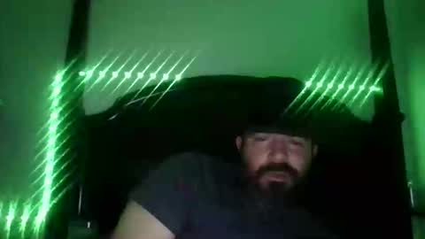 Snapshot of _your_pleasure__ chatting on 12/21/25, 06:31 _your_pleasure__ online show from 12/21/25, 06:31