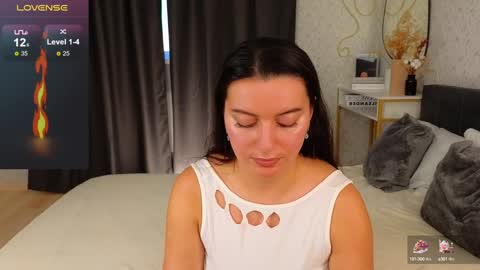 Jasmine online show from 12/20/24, 11:32