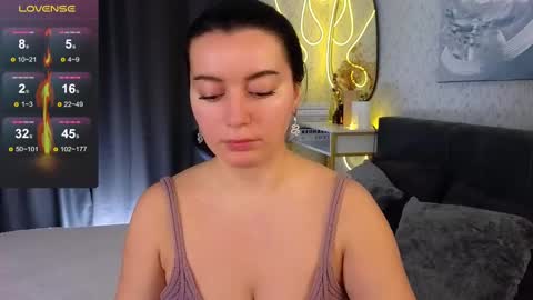 Jasmine online show from 02/19/25, 08:22