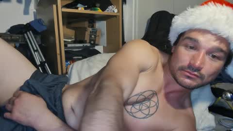 Snapshot of _yourdirtysecret23 chatting on 12/07/24, 02:31 Matt snap - mattdillon1995 online show from 12/07/24, 02:31