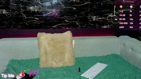 Sasha online show from 05/20/26, 06:36