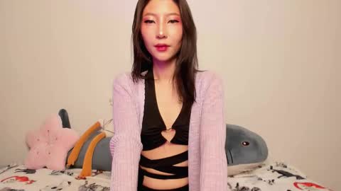 Snapshot of _yuriko chatting on 02/26/26, 09:36 Mia online show from 02/26/26, 09:36