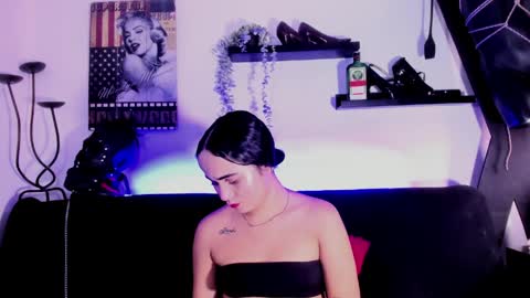 Snapshot of _zara_rosse chatting on 04/04/26, 08:17 ZARA online show from 04/04/26, 08:17