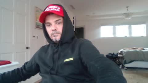 Snapshot of _zeus____ chatting on 01/11/25, 07:05 Zeus online show from 01/11/25, 07:05