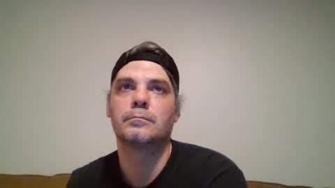 Snapshot of _zeus____ chatting on 02/23/25, 02:51 Zeus online show from 02/23/25, 02:51