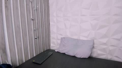 _zoecooper online show from 12/20/25, 11:39