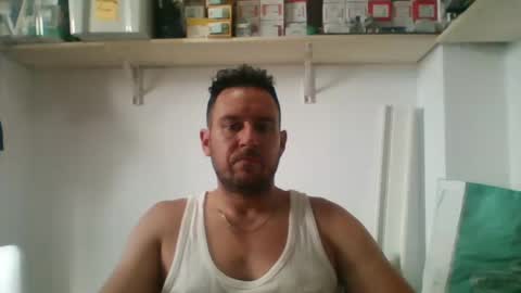 Snapshot of a3cuadros chatting on 06/13/26, 03:43 a3cuadros online show from 06/13/26, 03:43