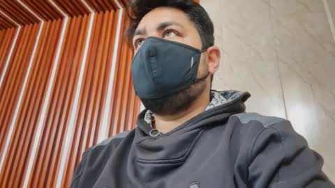 Sleepy owl online show from 11/13/25, 08:13