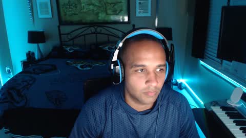 Snapshot of a4orce chatting on 02/15/25, 01:21 a4orce online show from 02/15/25, 01:21