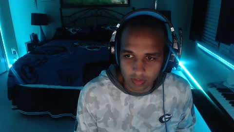 Snapshot of a4orce chatting on 03/11/25, 01:48 a4orce online show from 03/11/25, 01:48