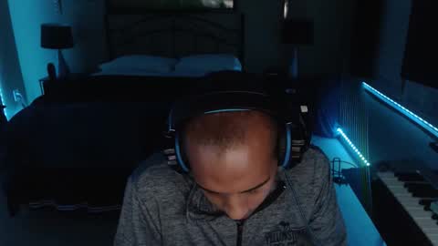 Snapshot of a4orce chatting on 11/27/25, 02:13 a4orce online show from 11/27/25, 02:13