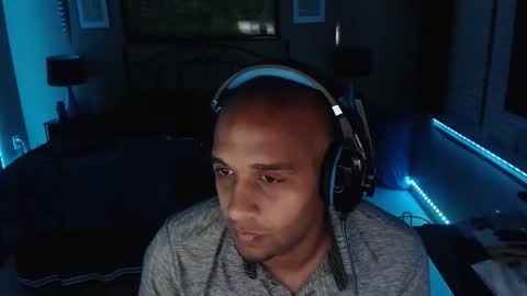 Snapshot of a4orce chatting on 04/12/26, 01:21 a4orce online show from 04/12/26, 01:21