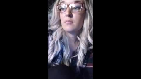 Snapshot of a6909 chatting on 12/20/24, 01:58 Bree Anna online show from 12/20/24, 01:58