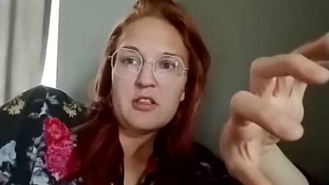 Snapshot of a6909 chatting on 11/09/25, 07:34 Bree Anna online show from 11/09/25, 07:34