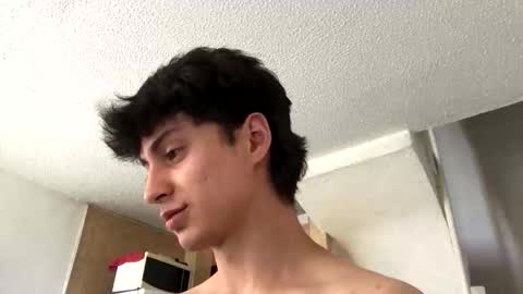 Snapshot of a_littlee_bear chatting on 11/27/25, 05:15 a littlee bear online show from 11/27/25, 05:15