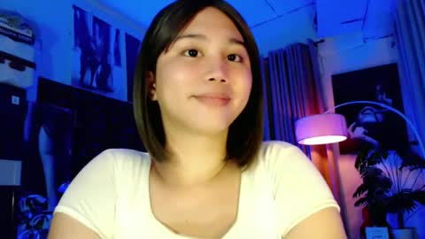 Snapshot of a_r_i_a_n_n_a chatting on 09/23/25, 06:38 Lovely Yana  online show from 09/23/25, 06:38