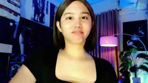Snapshot of a_r_i_a_n_n_a chatting on 10/15/25, 07:30 Lovely Yana  online show from 10/15/25, 07:30