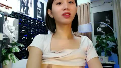 Lovely Yana  online show from 02/22/26, 11:42