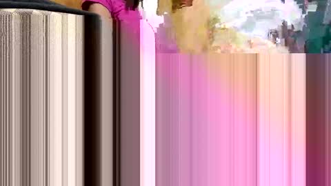 Snapshot of a_rae93 chatting on 09/17/25, 02:02 a_rae93 online show from 09/17/25, 02:02