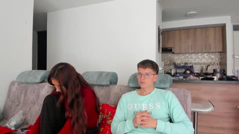 Snapshot of a_sexy_couple__ chatting on 12/18/24, 07:08 A Sexy Couple online show from 12/18/24, 07:08