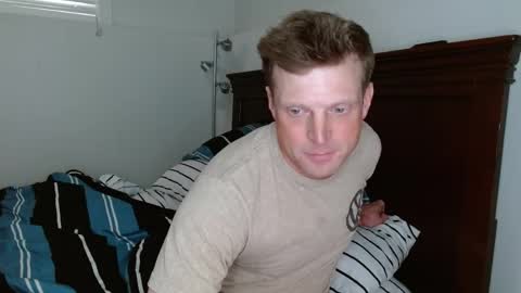 Snapshot of a_spyder chatting on 04/27/26, 01:14 a_spyder online show from 04/27/26, 01:14