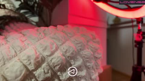 Snapshot of aaalenska chatting on 12/16/24, 10:03 call me a Goddess online show from 12/16/24, 10:03