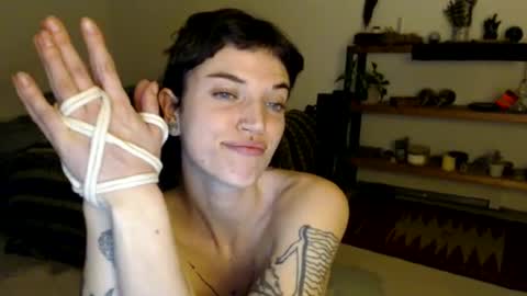 ally online show from 02/02/25, 03:21